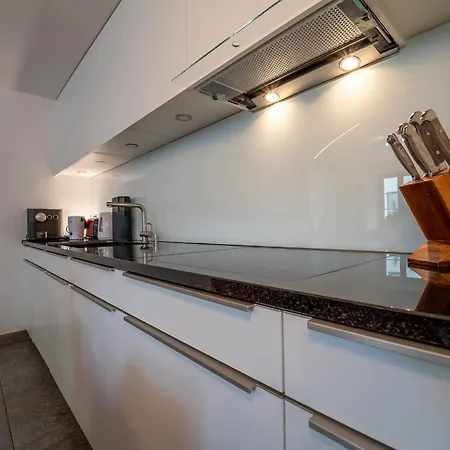 Moderne 1-6 Pers Apartment Guarda