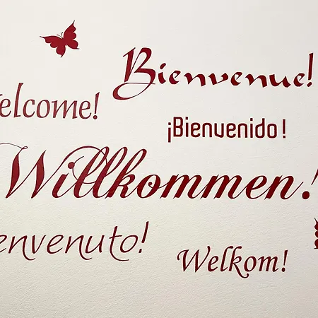 Moderne Helle Ferienwohnung 1-6 Pers - Chasa32 In Guarda Apartment *
